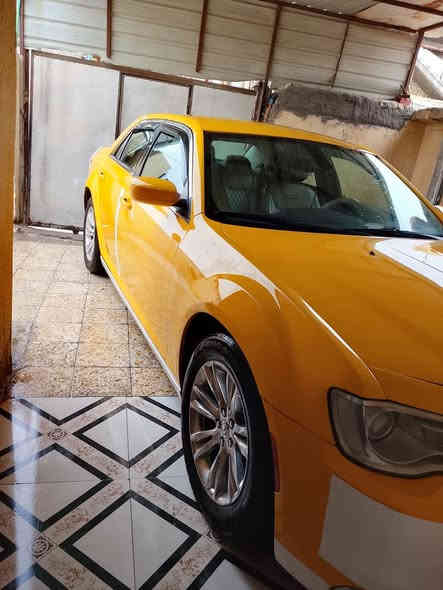 السلام عليكم وبامه 16 معلايه 20 رقم بغداد مشروح وطني 
حدثه جملغ صطحي بدون دواخل بس والجملغ الثاني بس مفتوح تقسيم  ترميز حلو اخو البلاد 
سياره جهزه خطهاء ناصريه جبايش 
تبريد تدفيه 
ويل مكسيكي تايرات نظاف 
السياره خير من الله مانقصه شي 
السعر 185 وبيه مجال 
***********/***********
