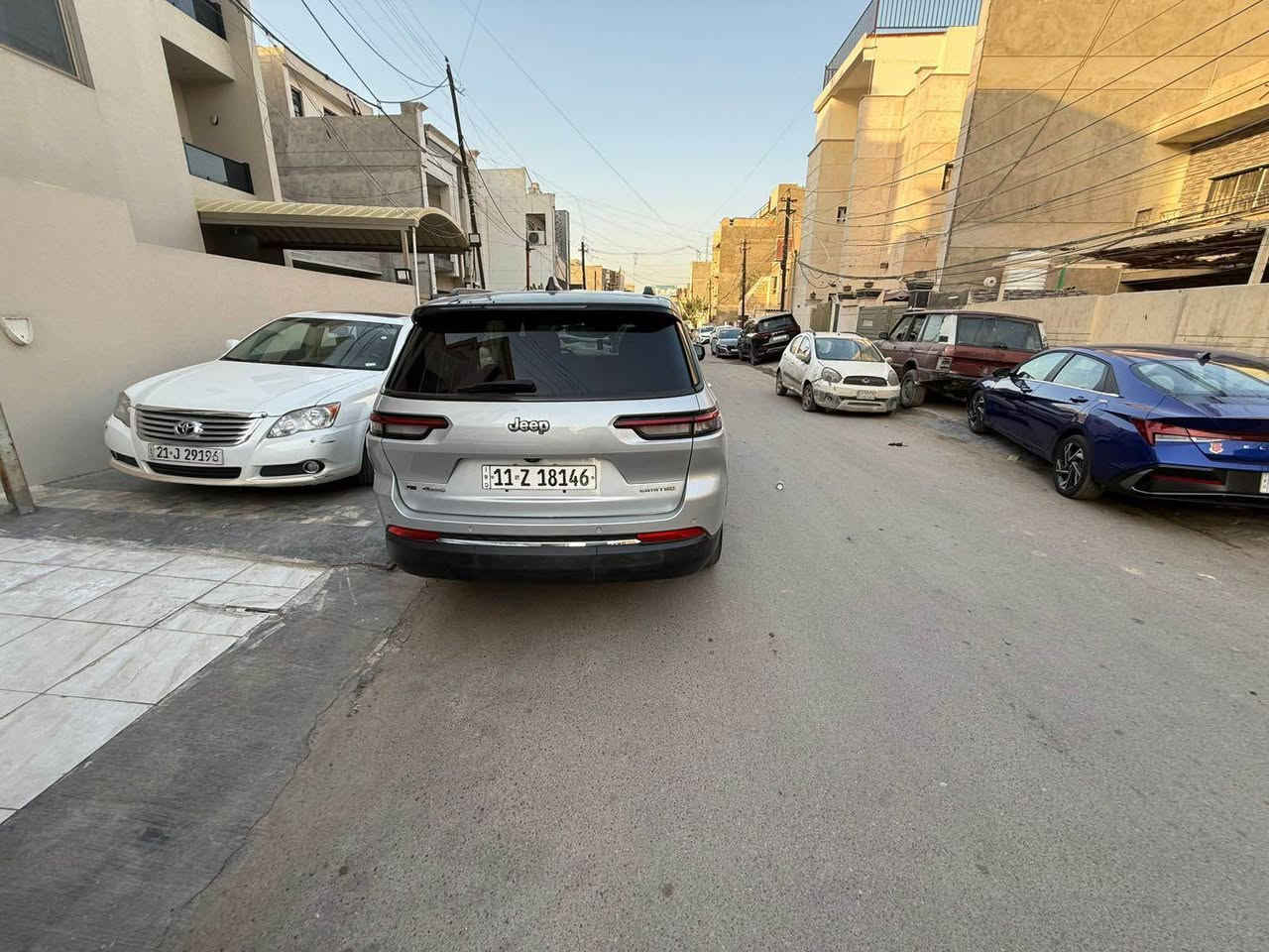 جيب كراند شيروكي لمتد بدون فتحة 7 سبعةراكب ماشية49الف

المواصفات 

1-شاشه كبيره

2-كشنات جلد 

3-تبريد 4 قطع

4-فور ويل

5-تدفئه كشنات امامي

6-رادر خلفي

7-تحديد مسار

8-رادر امامي

9-دخول ذكي بصمه

10-كامره دواره

11-شاشه كيجات ديجتل

12-شفتات بالستيرن

13-حساسات خلفيه 

14-اَتو بريك توقف ذاتي

15-نقطه عمياء 

16-اشاير بالمري 

17-فول تحكم استيرن

18-نظام ملاحه 

19-كار بلي 

20-تشغيل عن بعد

21-خزن ميمري للمقاعد

22-لد نهار 

 4 انظمه قياده 

25-مكينه 3600

 

27- تدفئه استرين 

28- هيتر بل مري

29-بصمةوبصمة صندوك وابواب

وبعد بيها هوايه مواصفات

السياره حادثها كلش بسيط فقط  جاملغ خلفي  مع تبديل بنيد هنا بغداد 

رقم بغداد باسمي  تحويل مباشر

السعر  265$وبيها مجال 

موبايل ***********

مكاني بغداد

حي الغدير او زيونة بغداد, العراق
