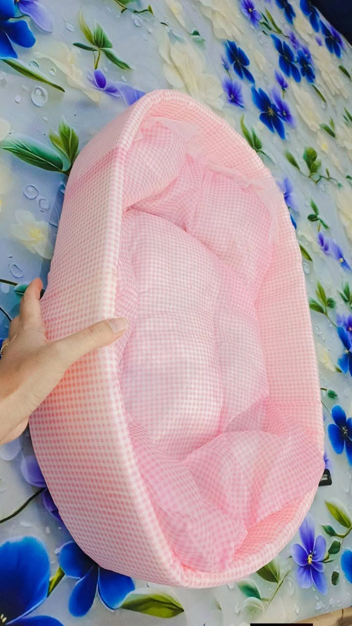 ميز بلازمه
ولوكر صغير
 وغراض طفل للبيع وعندي توصيل


**إذا كنت صاحب هذا الإعلان وتريد حذفه لأي سبب، رجاءا أرسل رسالة إلى الدعم الفني**