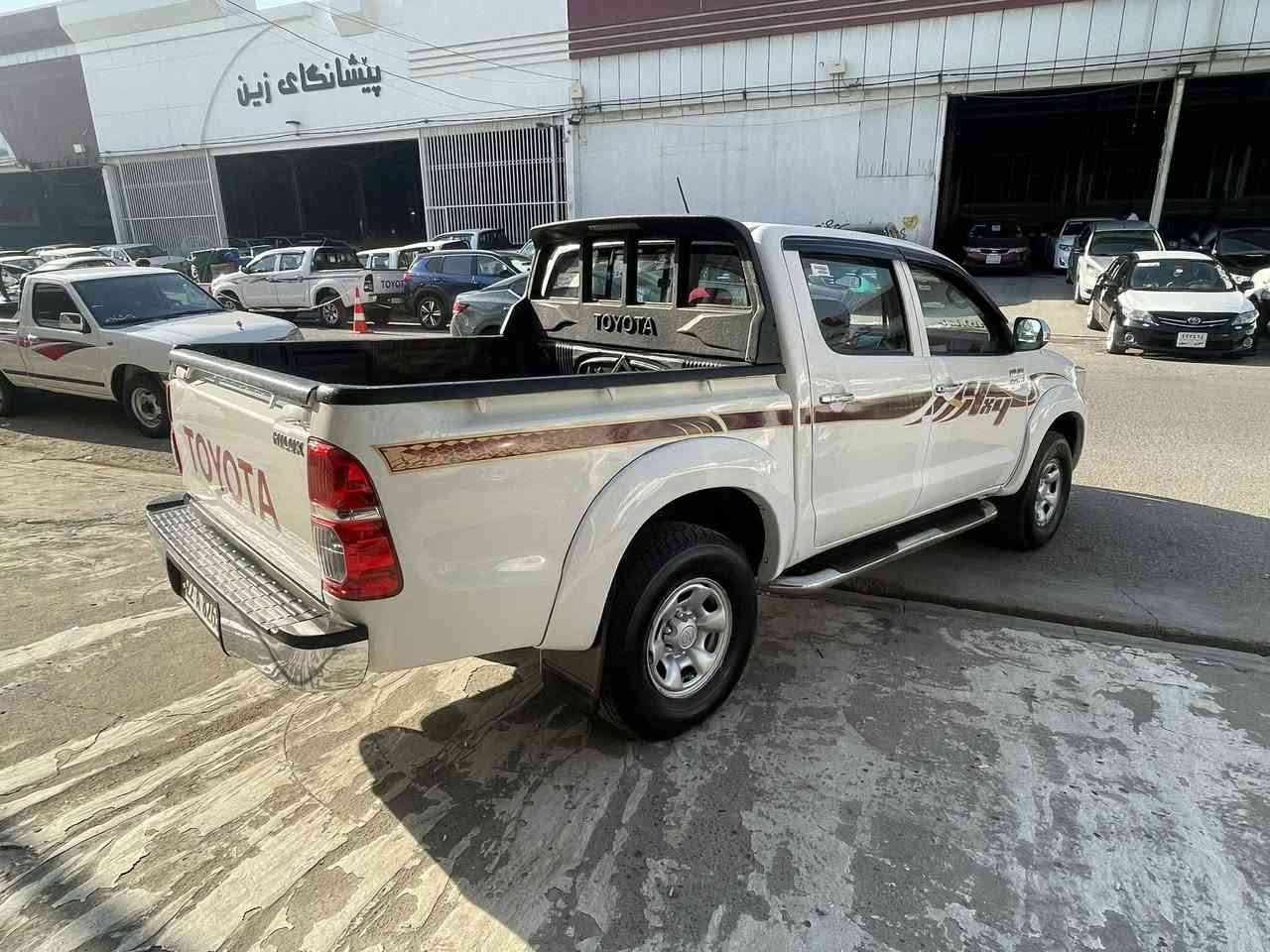 هایلۆکس 2012 پارجەرەش
  سنەوەی  2029
***********

ئـەگەر سەیارەکەت دەفرۆشیت نامە بنێرە با بلاوی کەینەوە لۆت
