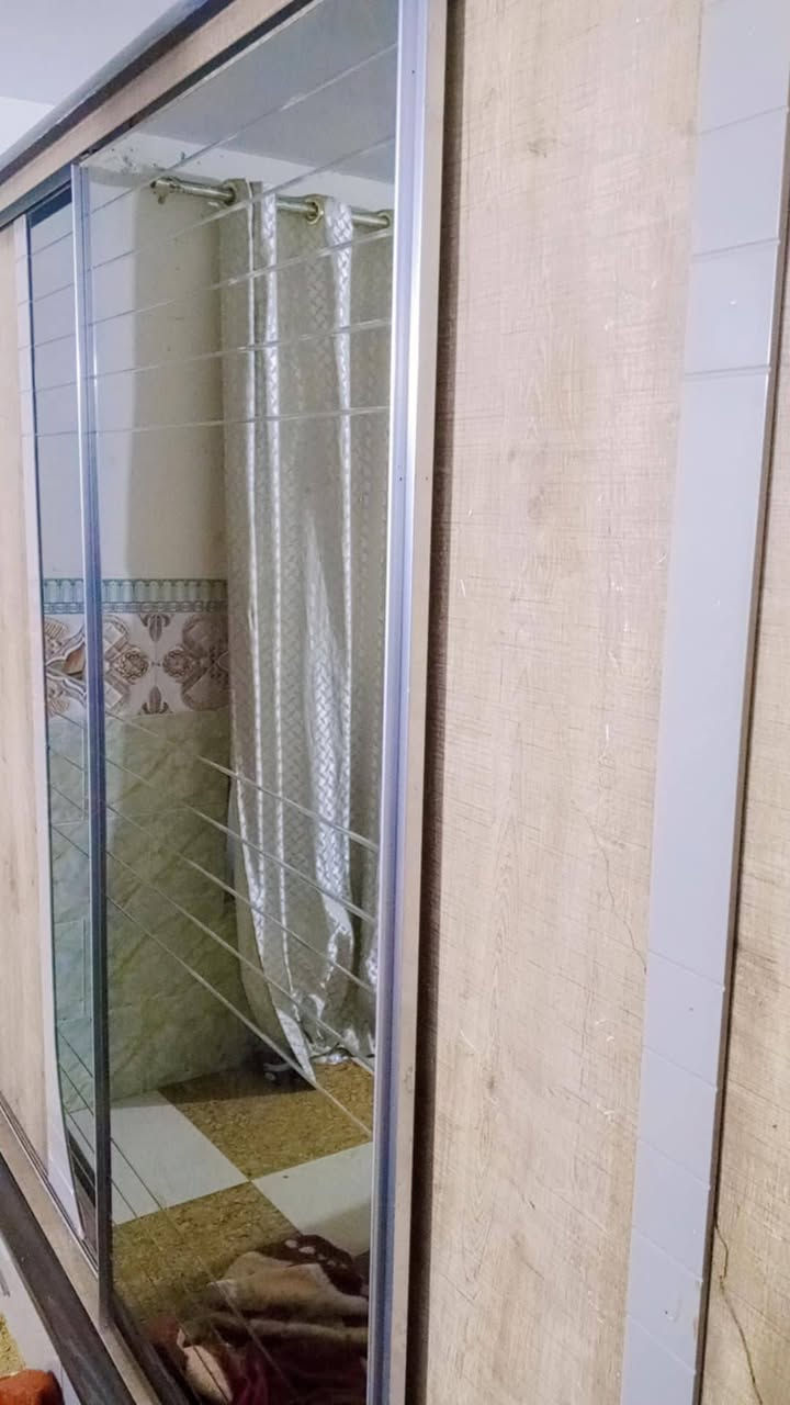 غرفه ضخمه وجبيره وجديده ب٥٥٠ 
وقاطع المنيوم ب٢٧٥


**إذا كنت صاحب هذا الإعلان وتريد حذفه لأي سبب، رجاءا أرسل رسالة إلى الدعم الفني**