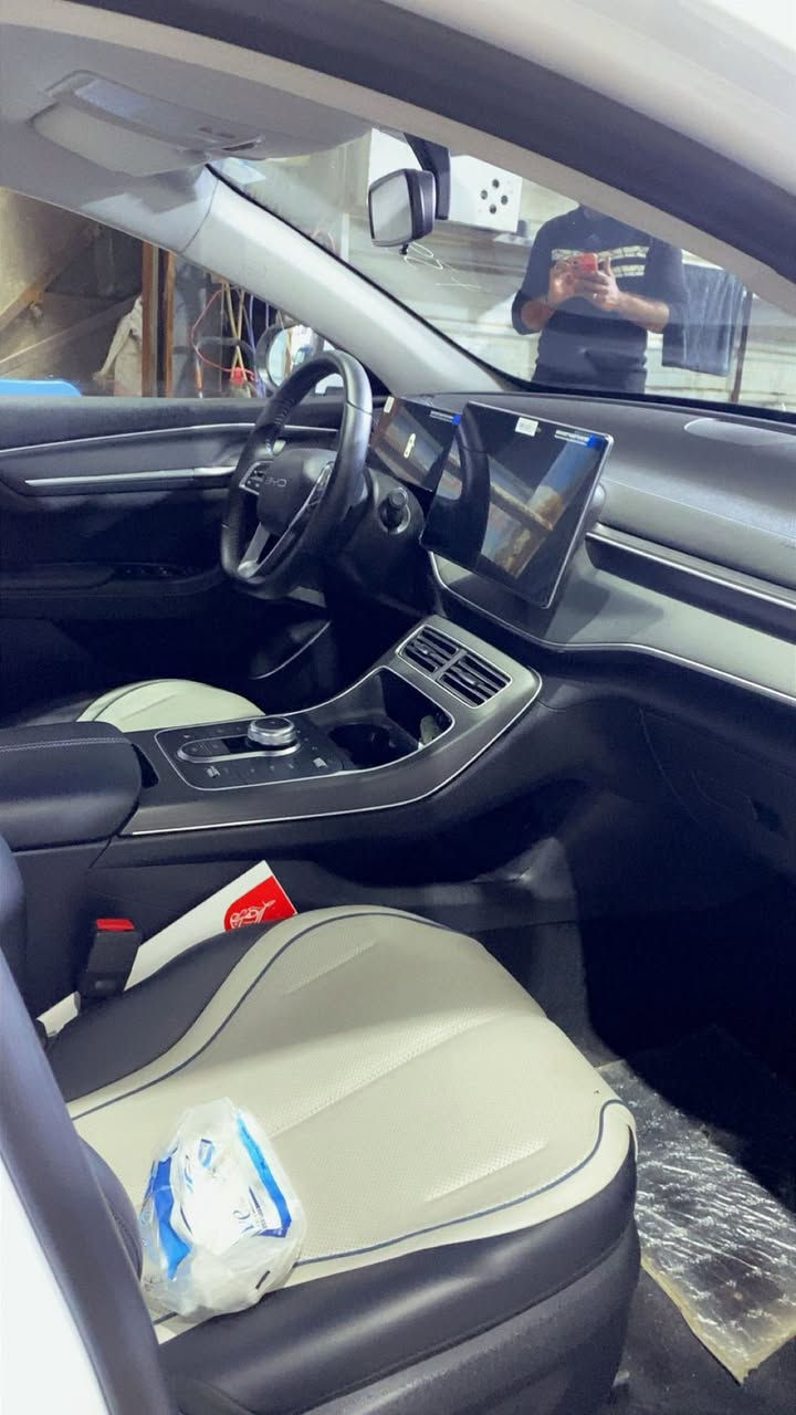 السلام عليكم للبيع
بي واي دي ديستروي موديل 2025 ماشيه 7000 سياره بعده زيرو سعره (18.200) مليون مكان سياره بغداد 
الرقم ***********
