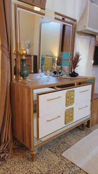 غرفه نوم تركيه نفر 7 قطع نظافتها مثل الصور خشبها ثكيل واناره مكاني بغد...