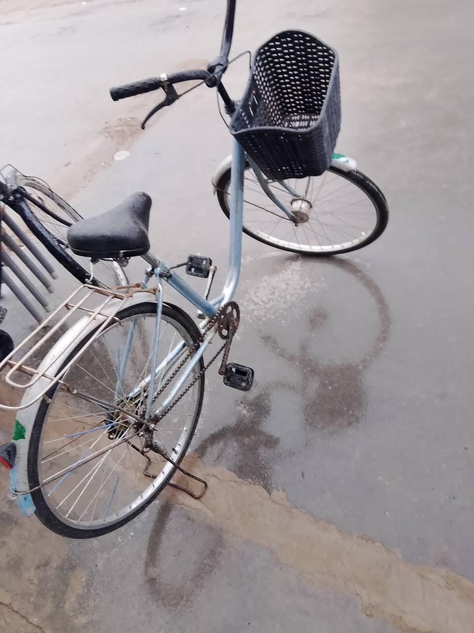 بسكال عدد 2 يابني حجم 26 كاملات بدون نواقص الوحده 45 الف***********
