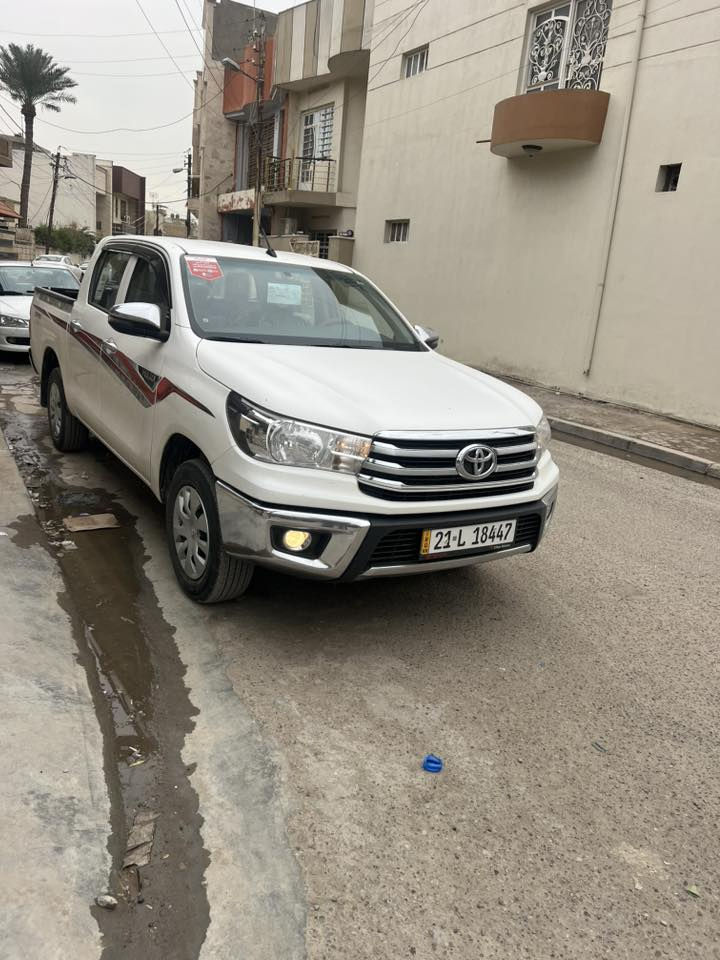 السلام عليكم بيكم هايلوكس 2025 كير عادي باب الأول شركت ساز ام الضمان زيرو السياره مصروف عليها 500 الف 
رقم سليمانيه مكانها بغداد 
السعر ب 268 وبيها مجال جدا بسيط 
***********
