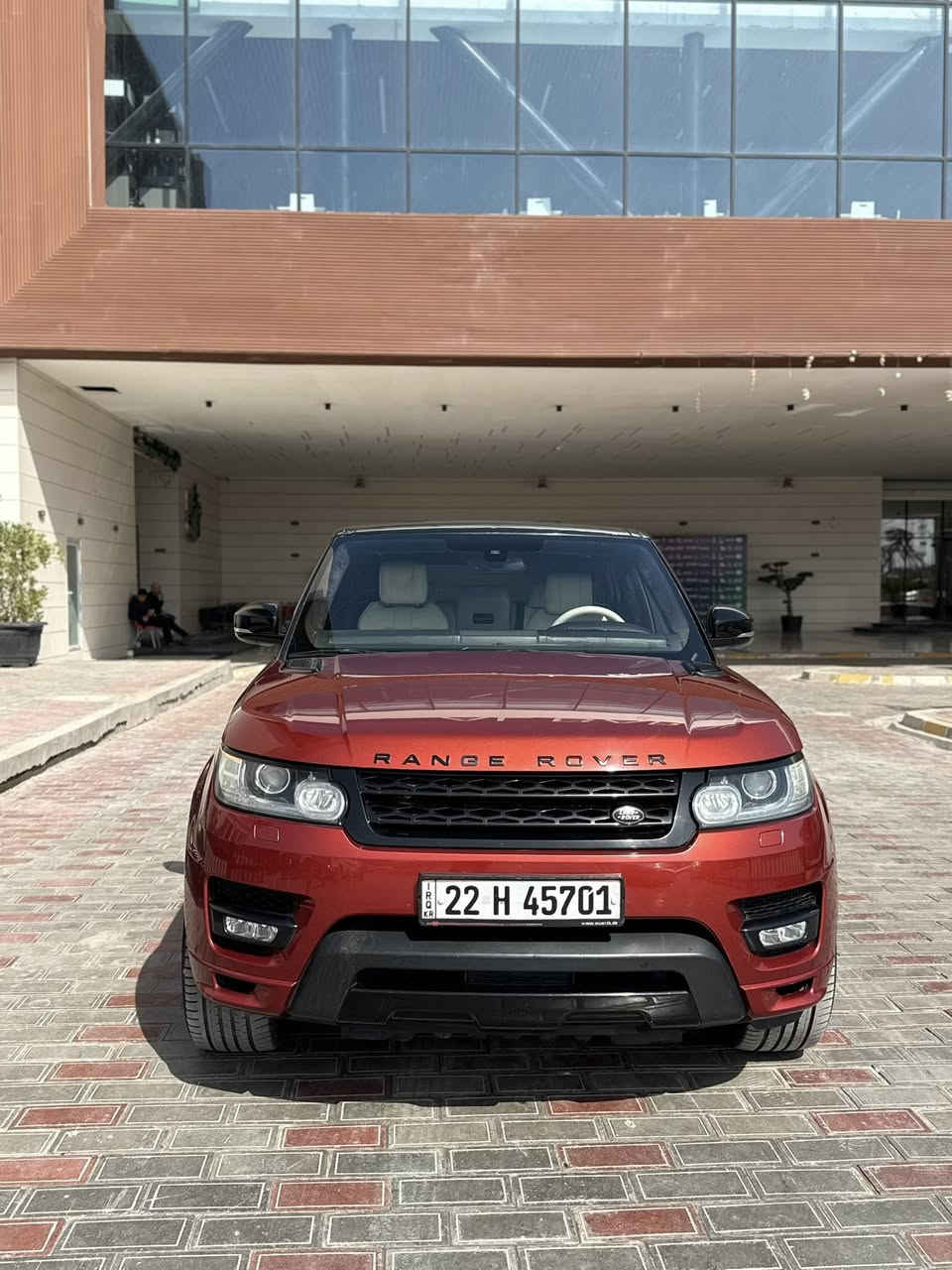 رانج روفر 
الفئة: سبورت سوبر جارج 
الموديل ( الطراز ) : 2014
بلد الصنع : بريطانيا🇬🇧 
عدد الأسطوانات: 8 سلندر سوبر جارج 
نوع ناقل الحركة: اوتماتيك 
المسافة المقطوعة : 120 الف كم 
المواصفات:  الاعتيادية 
كفالة عامة

رقم اربيل انكليزي  

مكانها السماوة مركز المدينة

***********
