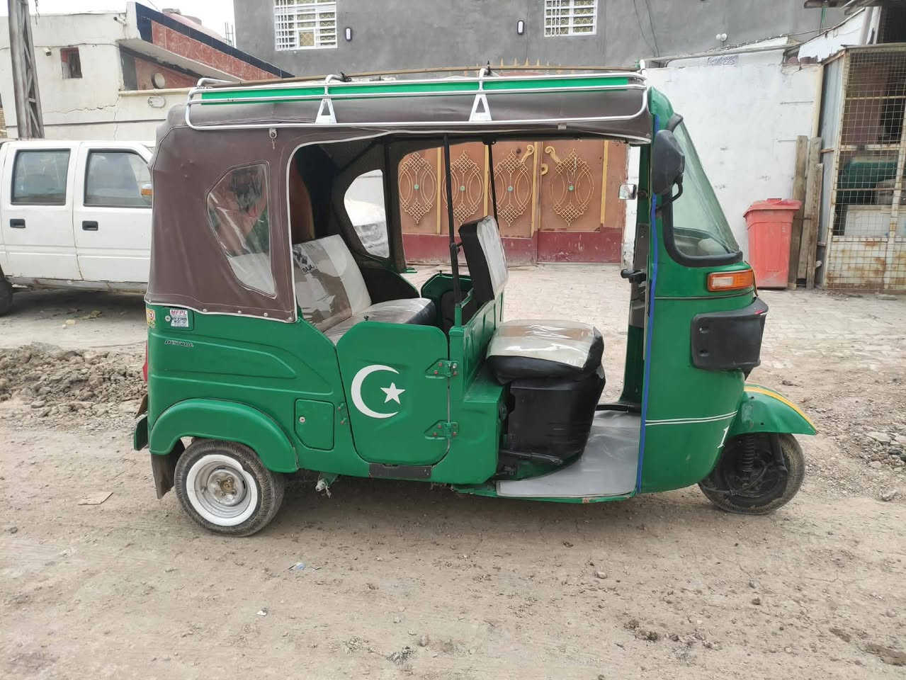 تكتك للبيع موديل 22 رقم بابل سنويه بي ضرب صفحة  صبغ عام 8500 بي مجال عنوان بابل  الحمزه رقم ***********
