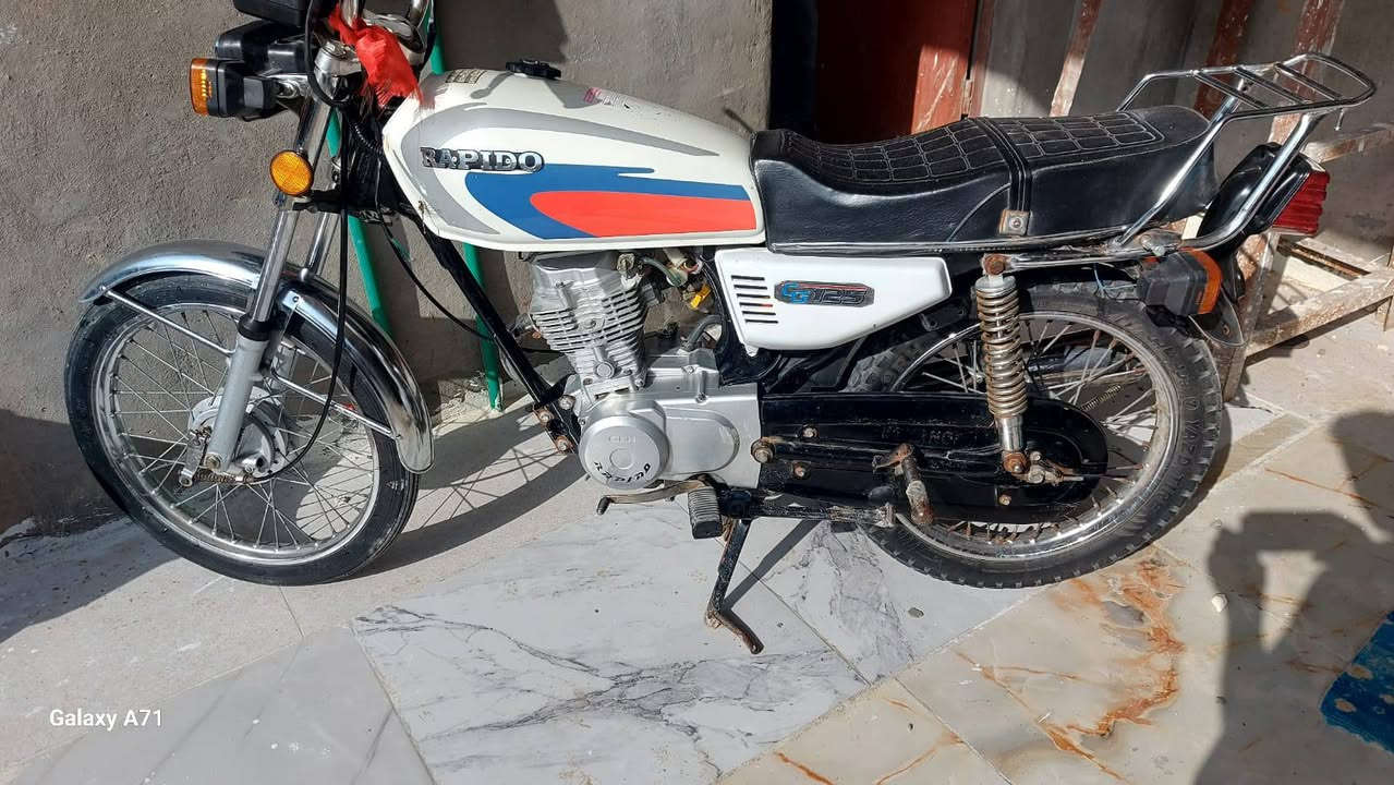 دراجه للبيع نامه شلامجه مكينه رابيدوو مديل 17 اواق اوصلي. مبدل بستم لاتنقيص ولاتبخير  تعمير جديد مكان سوق شيوخ 800 وبيه مجال قليل للشراي ***********
