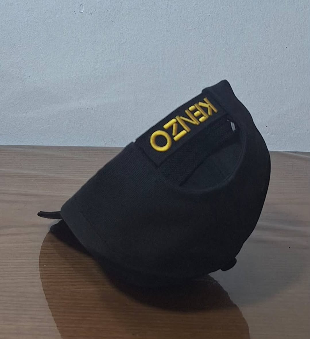ماركة KENZO أصليه وكاله
قياس L و XL تلبس
سعر 100 قفل
0771053555 واتساب مسنجر
يوجد توصيل


**إذا كنت صاحب هذا الإعلان وتريد حذفه لأي سبب، رجاءا أرسل رسالة إلى الدعم الفني**