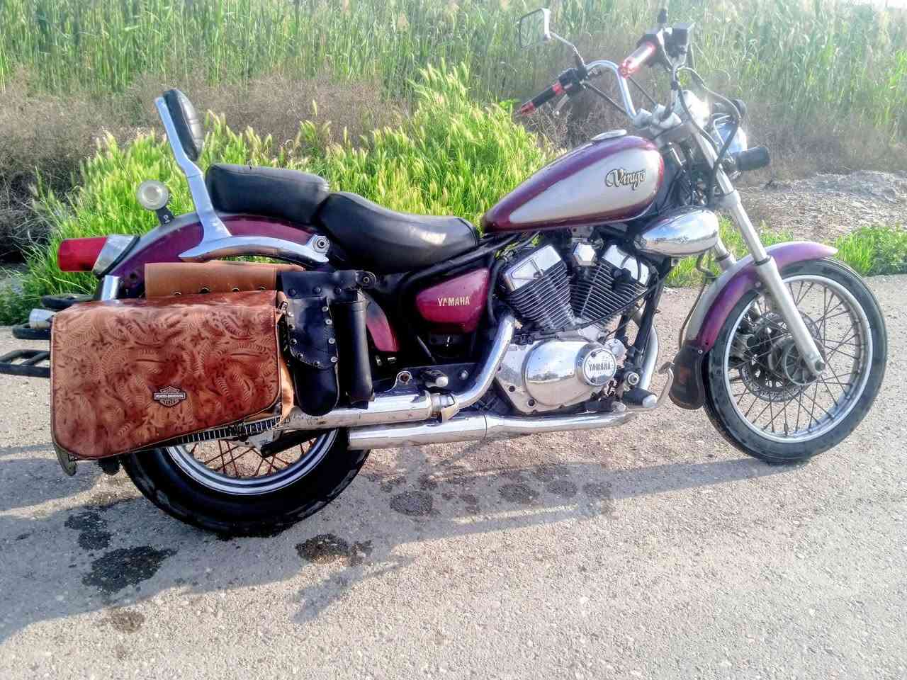 (السلام عليكم شباب دراجة هارلي فيراكو  البيع او اومراوس بدراجة كير )(دراجة نكرة سلف اوراق كاملة مدفوع كمرك كهربائيات  كلهة شغالة السعر٦٧٥وبيهة مجال  اتصل او واتساب وبيك خير وتدلل***********مكان بغداد البياع
