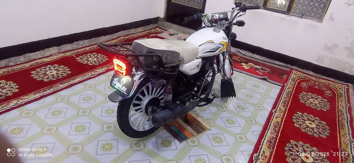 سلام عليكم دراجه للبيع موديل 2025. كفاله عامه اوراق كامله مكان بغداد نهروان سعر 650. وبيه مجال ***********
