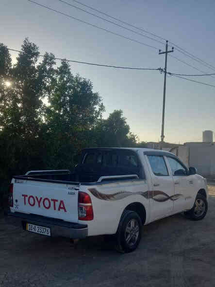 السلام عليكم بيكم 2013 للبيع 
تيوتا 2013 رقم بابل دولي بسمي تحويل ثاني يوم 
سيارمكفوله من صبغ والفتح والتبديل والضربه 
شرط السونار اخوان سياره تخم تاير محرك ما مفتوح وضع شركه لا تنقيص ولا تبخير تأخذ تراي وين ما تريد 
وبعد روحي نرجع ونكول 
ما عندك تجي وتاخذها بلاش كدامك سياره وراعيها 
بخدمتك جميعا 
باقي الاستفسار 
***********
ملاحظة / سياره بيها باردات بسيطات فقط 
شراي تدلل عيوني الك مو بس سيارة 
                                        #الـــــــجمــــيــع
