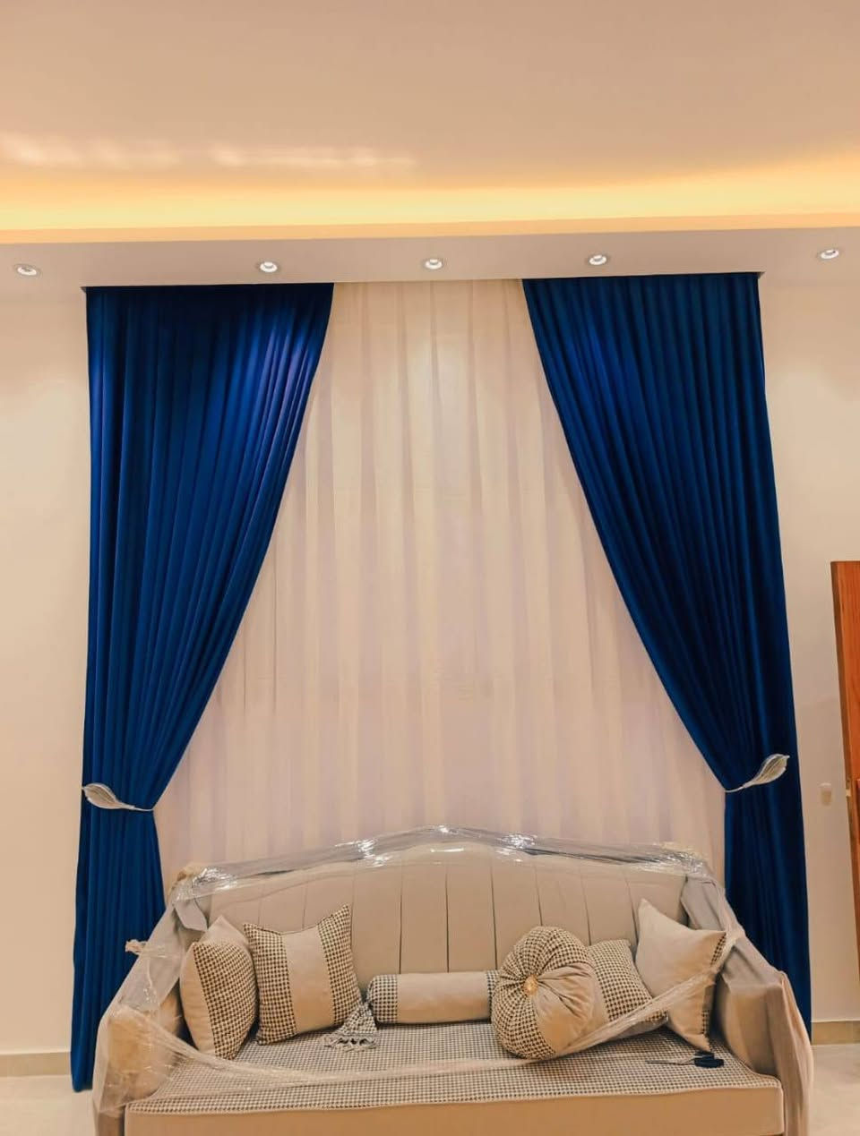 ستائر قذيفه اجود انواع القماش 😍👑

لطلب مراسلت الصفحه 

***********
متوفر واتساب and اتصال
