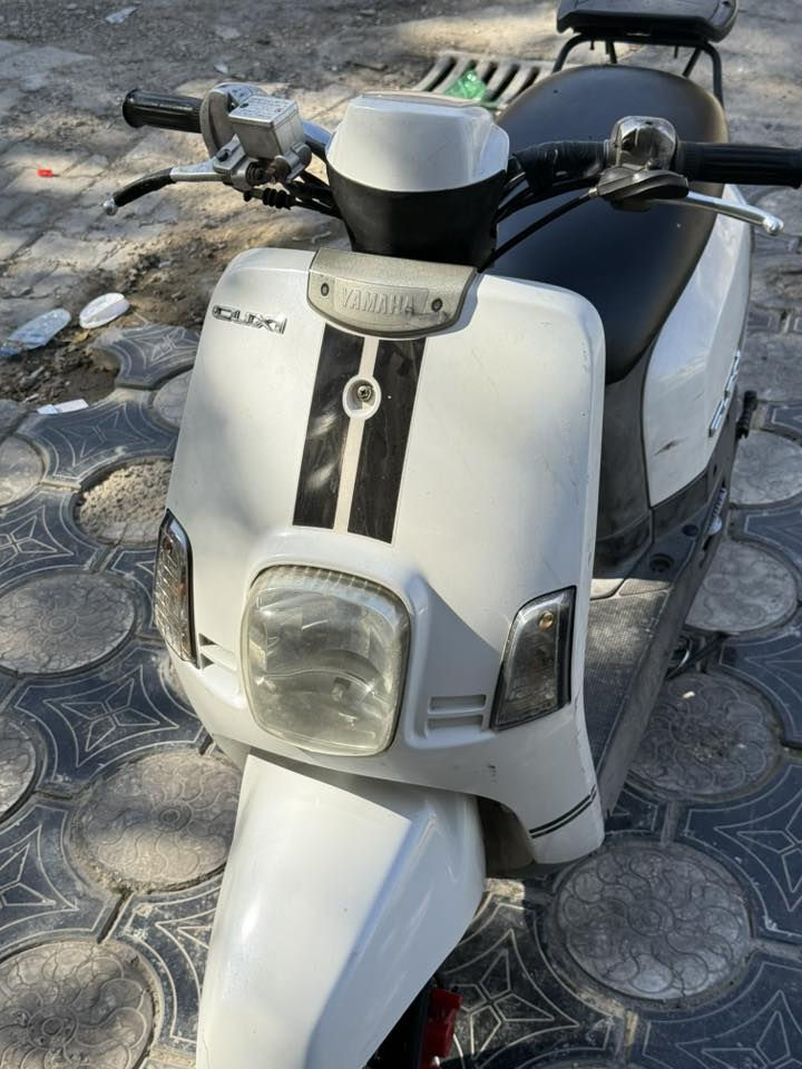 السلام عليكم
دراجه بوليس للبيع الدراجه ما متفوحة والمكينه مكفوله 

مختمه كلها ختم واحد تايرات جدد ويل بلادي بس مصبوغ 

الدراجه جاهزه بس يرادلها باتري ودشبول والدراجه نصبتها حلوه والمكينه ناعمه وكفراتها كلها موضحه بل صور وبيها زنون وكاسحه 

والدراجه حلوه شايله نفسها رايدها 750فقل قفل وهاذه رقمي خابرني وتدلل ***********
