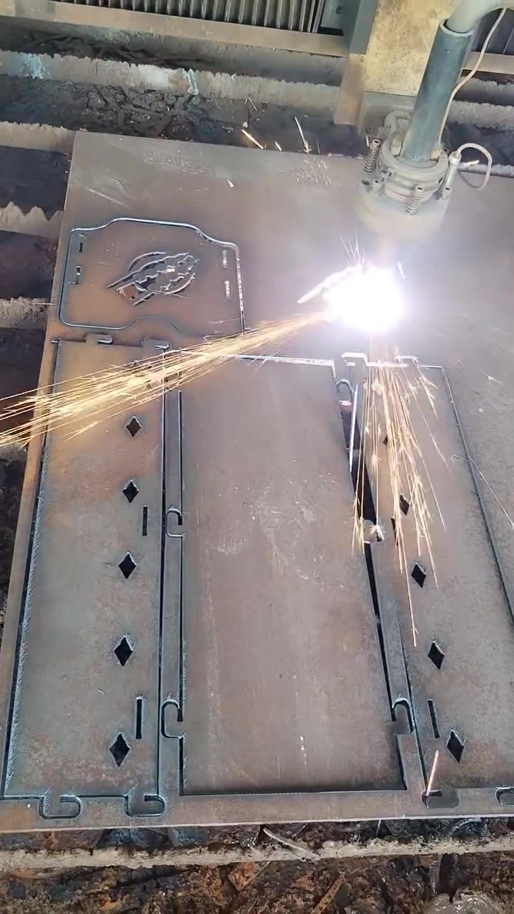 السلام عليكم
للبيع محل بلازمه cnc  المحل متكامل وشغله خير من الله دوره اعلمك علمكينه لحد متشتغل بيدك موقع المحل فلكه الفرسان 
*********** ابو كنان
