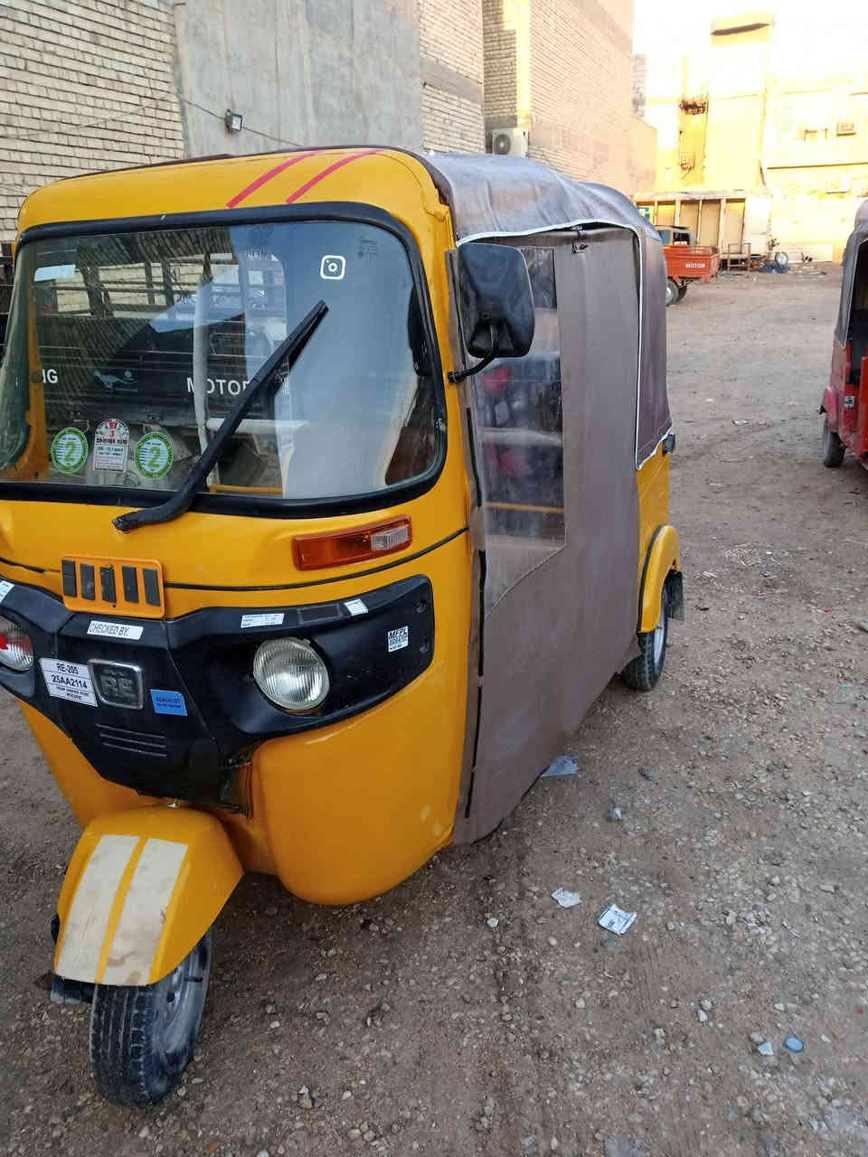 سلام عليكم تكتك البيع موديل 19 شهر 8 تكتك أوراق البغدادي مصبوغه عام الجماليه مكينه وكير خير من الله السعر 4600 وبي مجال مكاني كربلاء الرقم ***********
