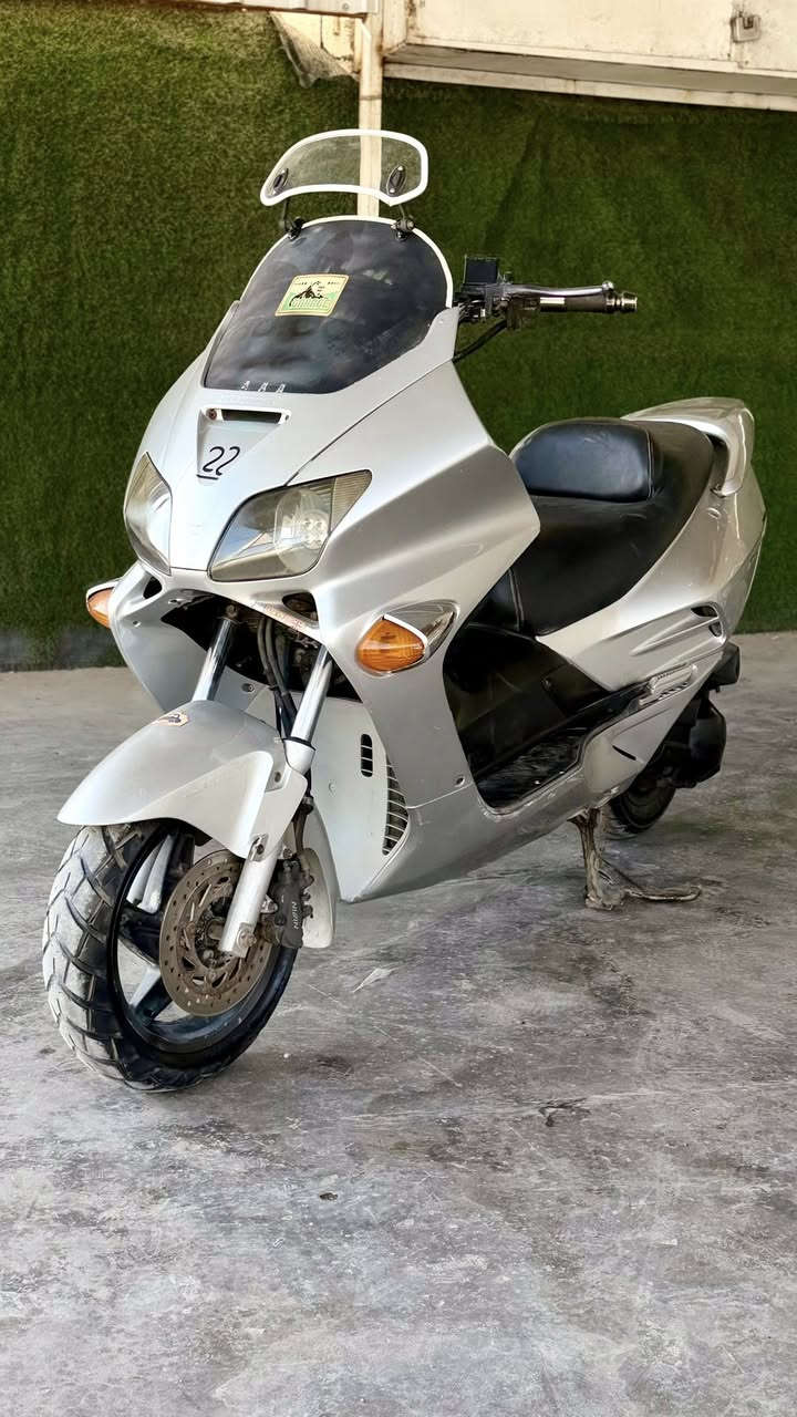 ورزه. البيع 0/6
دراجه جديده وحلوه مكينه 
وكلاجات حلوه وجدد شلعه معدل 
فول كهربائي كله شغاله وراق كامله 
مابيه اي نقص مكاني بغداد مدينه الصدر 
سعر 750وبل خدمه الشراي ***********
