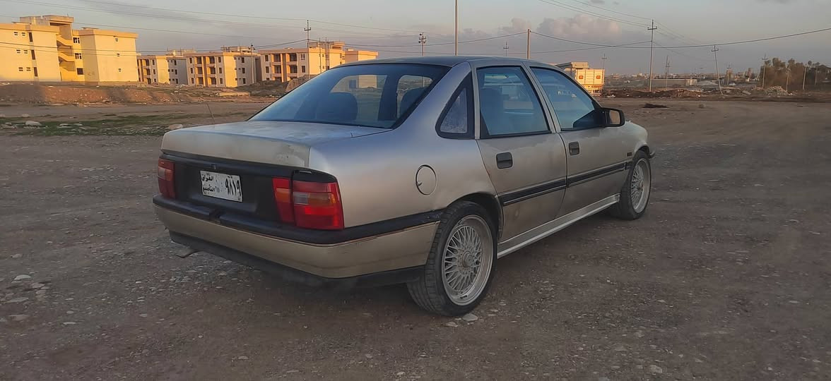 ئۆپل 
مۆدیل 93
مەکینە 20
گیرعادی 
گەرمی فلجەو لایت بەشەرت 
علوجە مالی کەس نیە بەشەرت 
ژم *********** السليمانية, العراق
