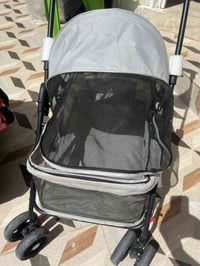 عربانة طفل • ما مستخدمة • نظيفة