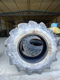 زوج اطارات • كوري • نظيفه ٩٥/١٠٠