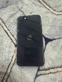 ايفون SE2 • ١٢٨ • بطارية ٧٥