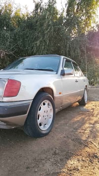 مرسيدس • ١٩٨٧ • رقم الماني