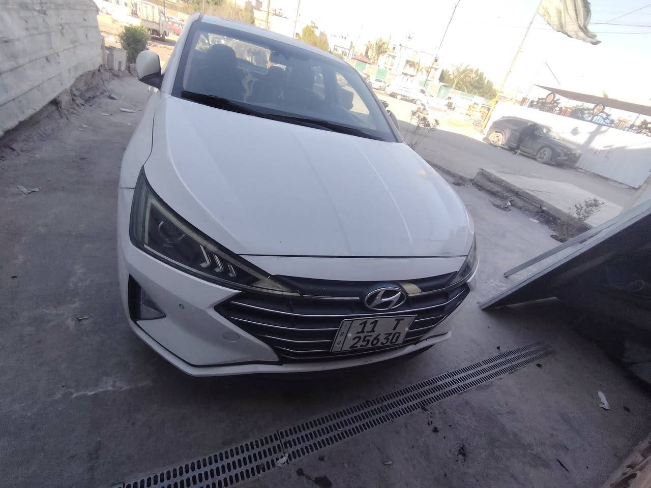 السلام عليكم النترا 2020 خليجي للبيع المواصفات فتحة سقف حساس امامي خلفي شاشه كامره خلفيه تبريد قطعتين مكينه ٢٠٠٠ دوش رقم بغداد الدولي سعر 143 وبيهه مجال بصيط ان شاء الله رقم تلفون *********** اخوان سونار سياره مرفق ب منشور رجآ لحد يخابرني يكلي شبيهه ما بيهه شوف سونارها وخاب
