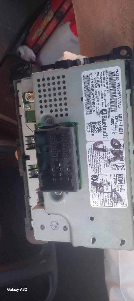 شاشه جيب كمباس ١٩ جديده س***********
