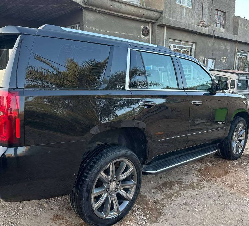 سلام عليكم تاهو للبيع موديل 17 رقم بغداد إنكليزي لون اسودLTZ خليجي مكفولة فول مواصفات السعر 320 وبيه مجال الاستفسار الإتصال على الرقم ***********
