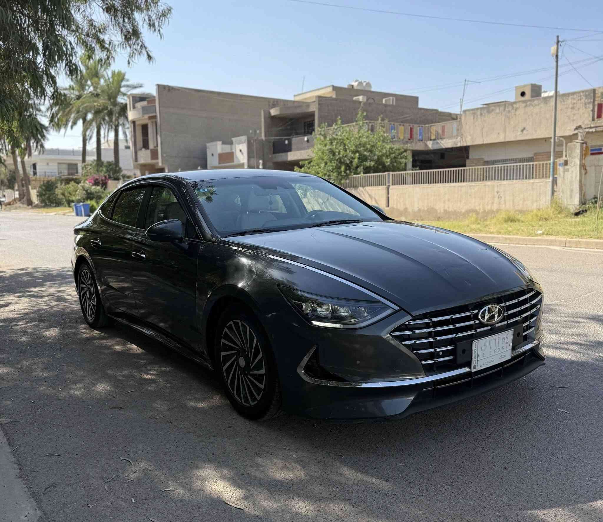 سوناتا هايبرد. لمتدد
2022
فول مواصفات 
ماشية 55 الف ميل 
داخل ابيض 
السيارة جديدة. 
بدون ايرباك. 
بغداد اليرموك 
فقط. بنيد. صبغ. 
بدون دواخل 
صور الحادث. مرفقة 
السعر 170. ورقة ً
***********
