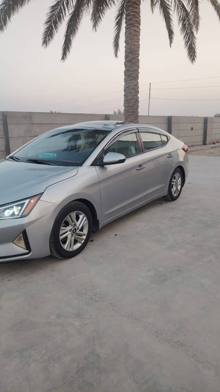 الانتره وارد امريكي ليبل واحد كله فقط جاملغ مبدل امامي بدود اي دواخل سياره جديده كلش شخط مابيه مكفوله 
موديل 2020 كير اي تي مرقوب مبدل 
صدر مكينه مكفولات
بيه منضومه غاز 
لايت زنون 
مكاني أبو غريب 
رقم ***********بيه واتساب 
سعر 150
