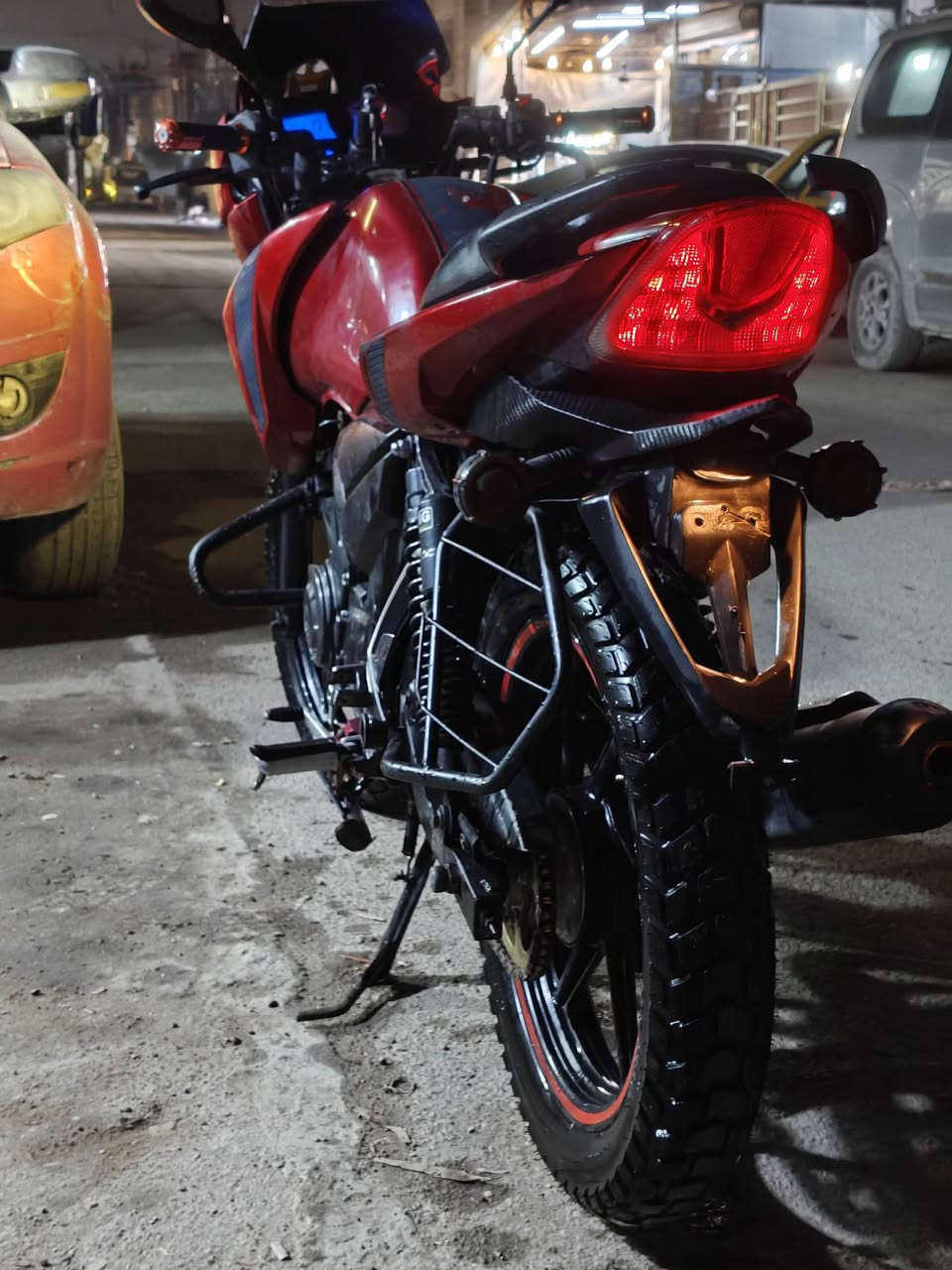 السلام عليكم
دراجه TVS اباتشي موديل ٢٠١٩
نضافتهه موضحه بالصوره  مكينتهه ممدود سبانه عليه  مكفوله من الفتح بيه نواقص دوسه اليمنه والخلفيه مال الشخص الثاني وبريك امامي وكلجات شويه  ضعيفه 
اوراقهه كلهه كامله +اوراق المعرض 
السعر ٦٥٠ قفل من الاخير
مكاني بغداد الشعب *********** 
***********
