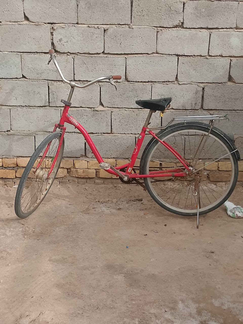 بايسكل للبيع السعر 45 و بيه مجال الشراي خاص


**إذا كنت صاحب هذا الإعلان وتريد حذفه لأي سبب، رجاءا أرسل رسالة إلى الدعم الفني**