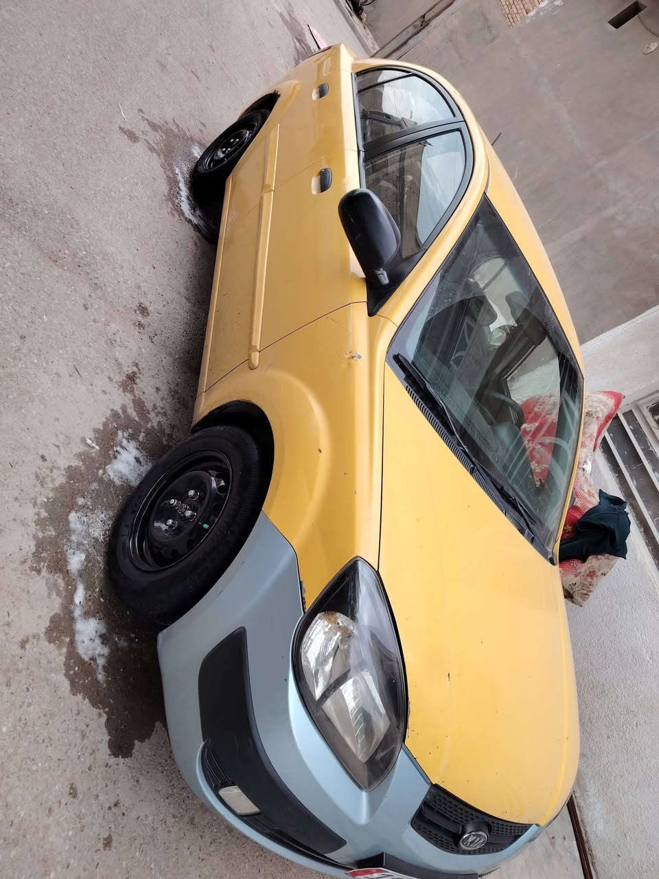 كيا برايد مديل 10 رقم بغداد نكليزي هزه جديده صبغه أوله بدون معجون مكاني بغداد ***********
