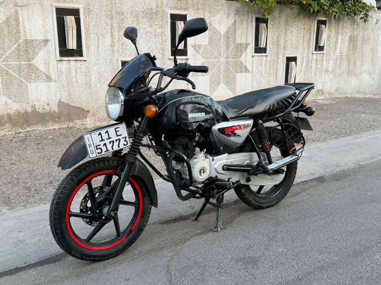 السلام عليكم بوكسر موديل 23نازله بل 12
مرقم لوحه وسنويه وهزه جديده باسمي تحويل ثاني يوم
مكفوله كفاله عامه 
مكاني الكاضميه
***********

