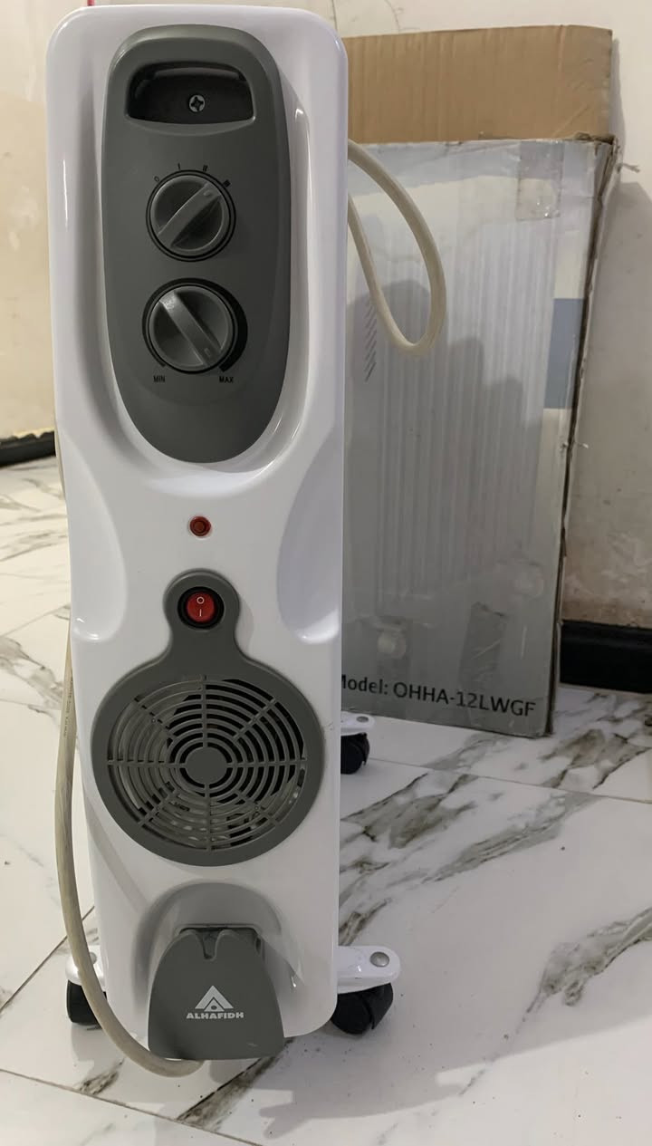 مبردة سوبر بور حجم 2.5 دبل واتر بم ودبل سرعة حلفة كارتونية مو العادية اخت الجديدة استخدام قليل السعر 200 الف قفل.
صوبة زيتية كبيرة شركة الحافظ اصلية 12 شمعة و3 درجات للحرارة مع مروحة ڤان جانبية السعر 50 الف قفل.


**إذا كنت صاحب هذا الإعلان وتريد حذفه لأي سبب، رجاءا أرسل رسالة إلى الدعم الفني**