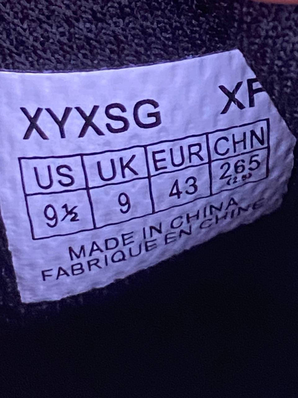 adidas Superstar (كوبي) 
قياس: 43
سعر : 20


**إذا كنت صاحب هذا الإعلان وتريد حذفه لأي سبب، رجاءا أرسل رسالة إلى الدعم الفني**