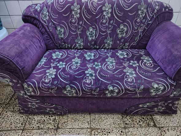 للبيع تخم انجاره تكمه خشب ركم كلش نظيف اي كسر َمابي
سعره ٢٥٠
*********** حي الظباط الأولئ سامراء
