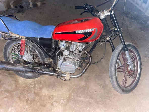 سلام عليكم درجه للبيع موديل 21درجه نضيفه حلوه مكينه نعمه شراي خابرني هذا رقمي***********المكان بغداد السعر 250وبيه مجال
