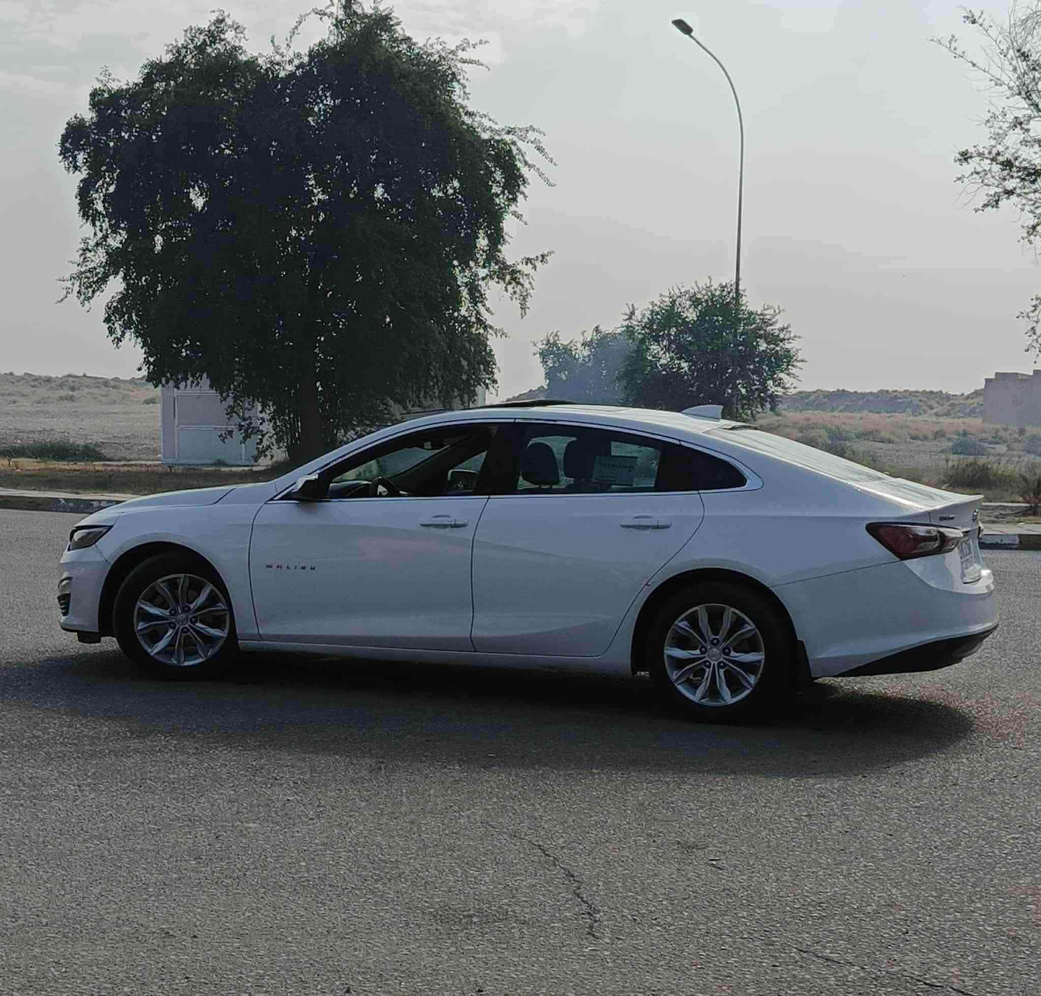 السلام عليكم 
للبيع ماليبو موديل 2019 LT2 وارد امريكي 1500 تيربو رقم بغداد 
فول مواصفات 
فتحة طكتين
٤ بصمات 
تبريد قطعتين 
تبريد و تدفئة بالكراسي 
شاشه كار بلي 
نظام اوتو ستوب 
منظومة لايت زنون
فيت بم جديد اصلي وكالة 
و باقي الموااصفات المعروفه
گير و مكينة كفالة و مسويلها ادامة كاملة  
السيارة حادثه بامريكا فقط بنيد مبدل نفس اللون  و بارد بالجنطة جوة الرقم ع كد شبر لغود و شواصي كفالة من الشخط
و صور الحادث بالمنشور 
و بالعراق بيها بارد بسيط هم ع كد شبر ب٣ مكانات و عندي الها سانورات عدد 2 
السيارة خير من الله و مابيها نقص برغي فقط الحدادية الامامية نسبة 70 بالمية
- مكان السيارة بابل مركز الحلة
اي استفسار ***********

