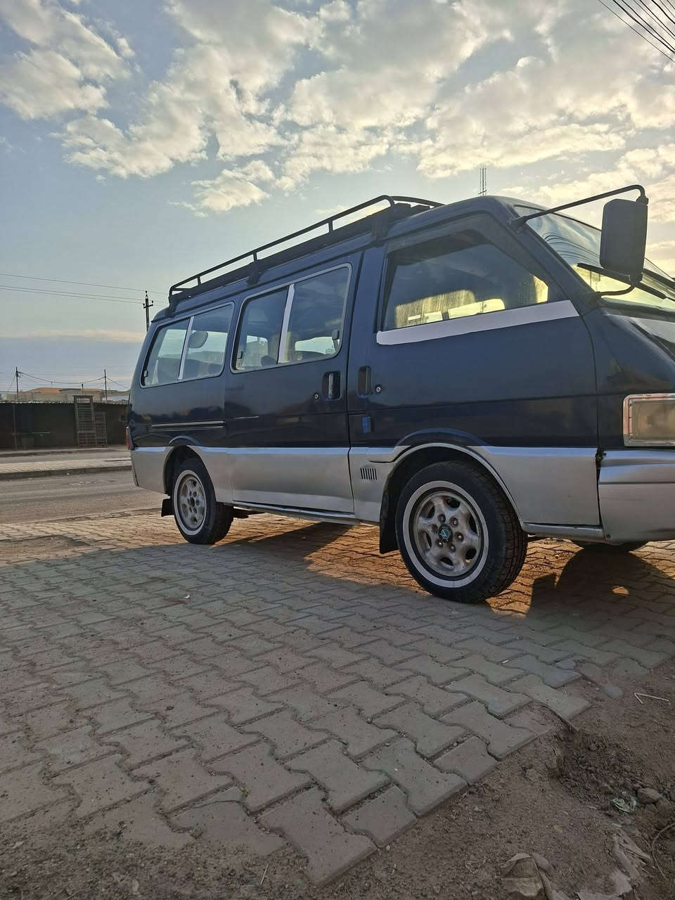 السلام عليكم كيه بستا للبيع موديل ٩٤ بأسمي سنويه لل 29 مكينه وكير واكسل شواصي كفاله السعر ٤٥ سيارة خير من الله ترايهة وين ميعجبك الاستفسار الاتصال على ***********
