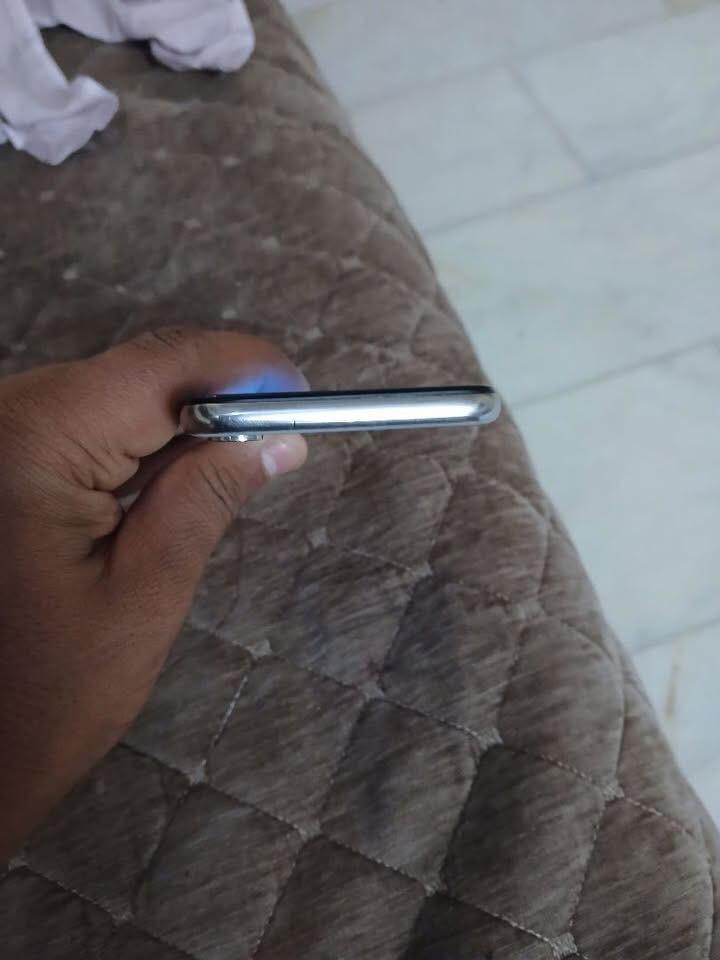 سلام عليك اكس عادي للبيع مبدل شاشه اصليه بطاريه 100 سعره 150 مكاني كربلاء باب طويريج


**إذا كنت صاحب هذا الإعلان وتريد حذفه لأي سبب، رجاءا أرسل رسالة إلى الدعم الفني**