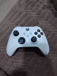 اكسبوكس سيريس • نظيفه 100% • بعقوبه سبعه نيسان