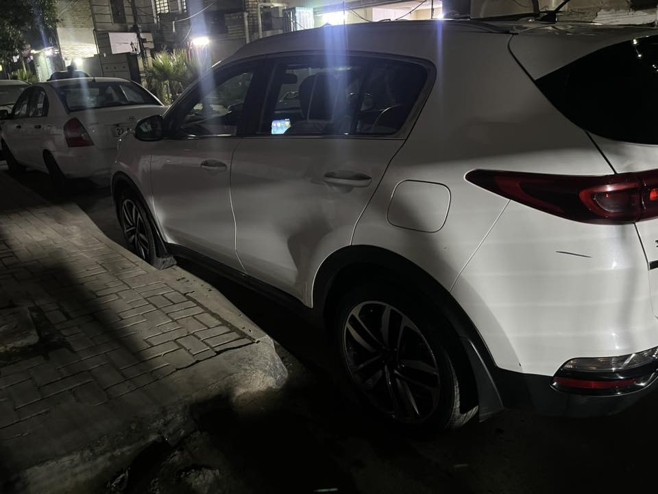 سبورتج خليجي 2020 ماشية 80 سياره مكفوله من الصبغ والتبديل فقط بارد على كد 4 اصابع بالجاملغ الامامي الايمن
مكاني مدينة الصدر ***********
