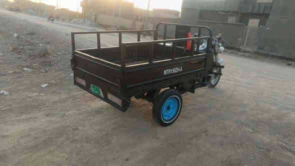 السلام عليكم ستوته للبيع موديل 2020 اوراق اصولي ماكينه 22 كهربائيات شغاله سعر خاص الاستفسار ***********
