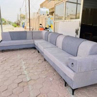 ديوان • عشر مقاعد • جديد