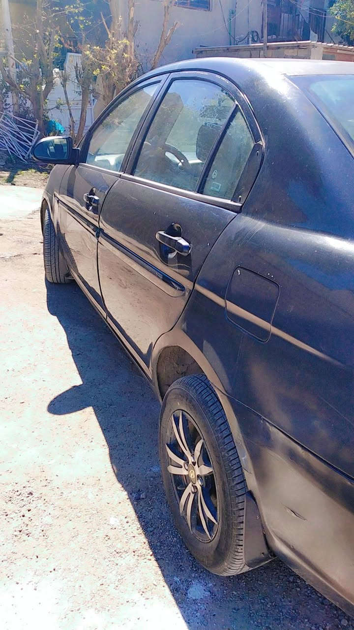 اكسنت وارد امريكي ٢٠٠٩ رقم ديالى  اكير اوتماتيك محرك   السعر 68 مكان السيارة بغداد الدورة للاستفسار  ***********
