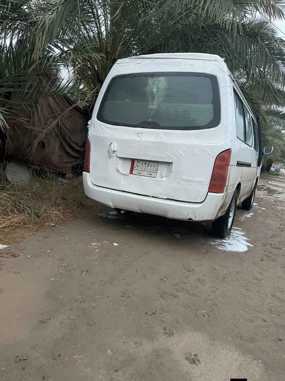 سلام عليكم ورحمة الله وبركاتة جنبي موصليه للبيع 2014 بسم مواطن  سويه عضم عاج اتكلف سرقه واعشايريه تفاصيل سياره مكينه وكير حددايه واخل مكفول مكينه بطه ثنين ونص كير عادي  بيه طخه بل جطه بس سعر 35 بيه مجال الطيبين مكان بابل رقم ***********
