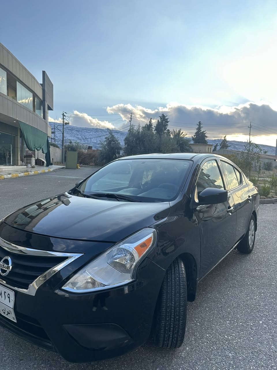 Nissan(virsa)2018
گير اوتوماتيك
ره نك ره ش
مواسفات عادي (شاشه)
سبخ دوو قطعه
١٣٨هزارا ب ريفه جوي
 رقم  تله فون(***********)
  سياره يال دهوكي
