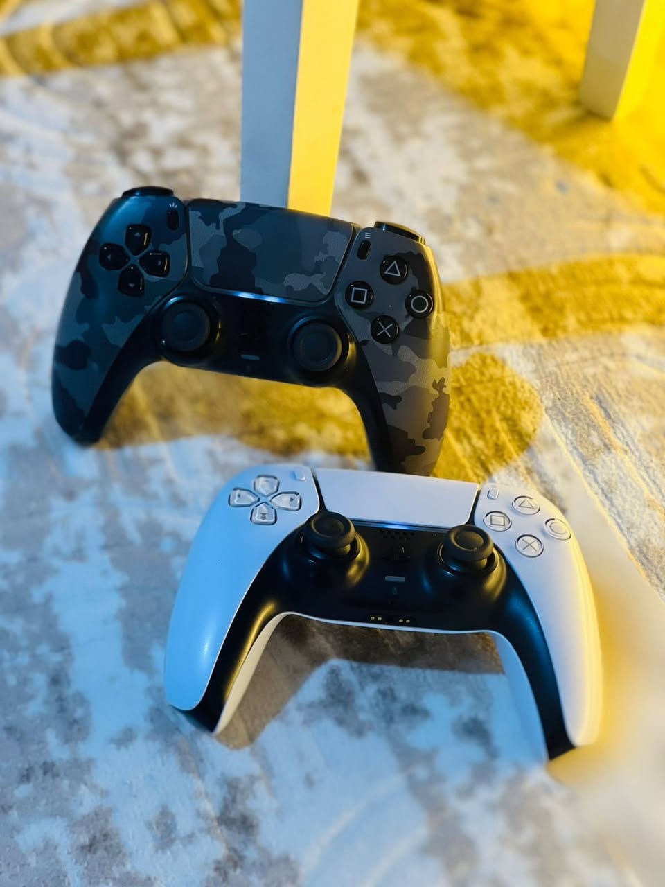 بلي فايف سلم نضيف 100‎%‎ كامل ملحقاته اصلية ويا جوستك عدد 2 وأقراص 2


**إذا كنت صاحب هذا الإعلان وتريد حذفه لأي سبب، رجاءا أرسل رسالة إلى الدعم الفني**